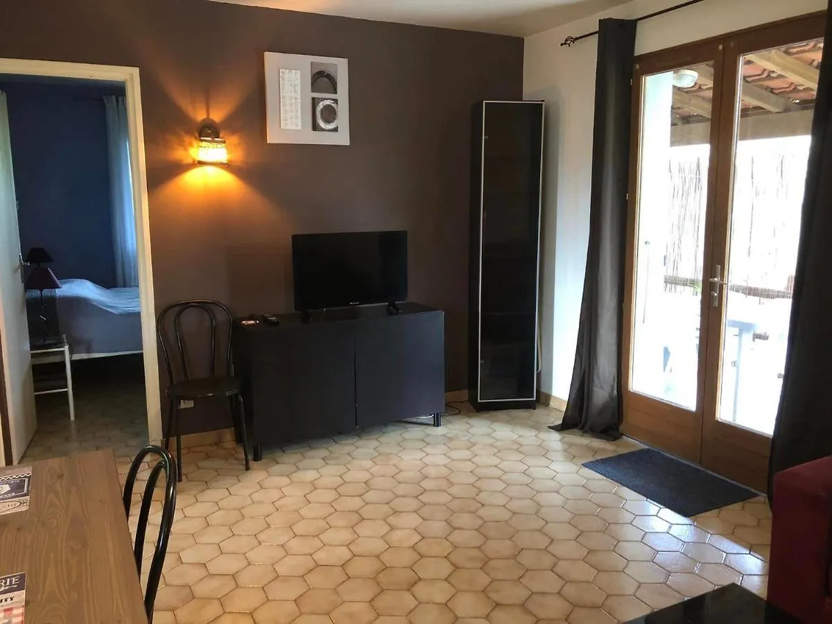 Hotel Les Persedes Lavilledieu   Lavilledieu (Ardeche)