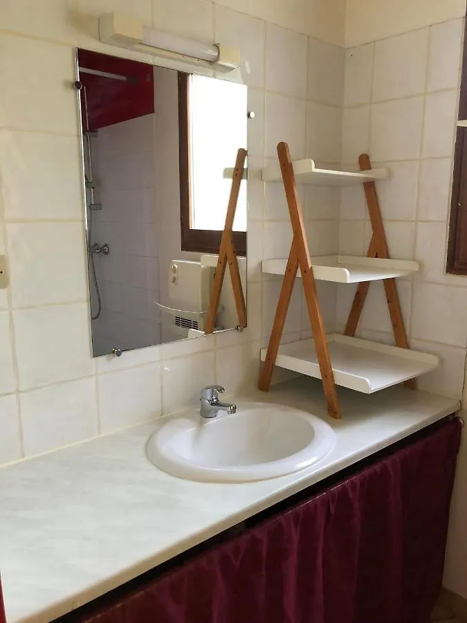 Hotel Les Persedes Lavilledieu  2*, Lavilledieu (Ardeche) France