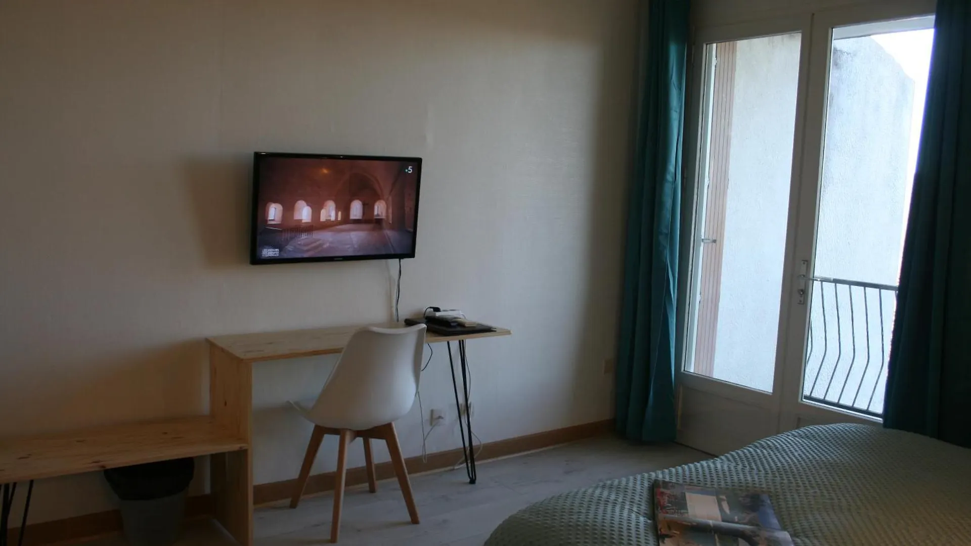 Hotel Les Persedes Lavilledieu