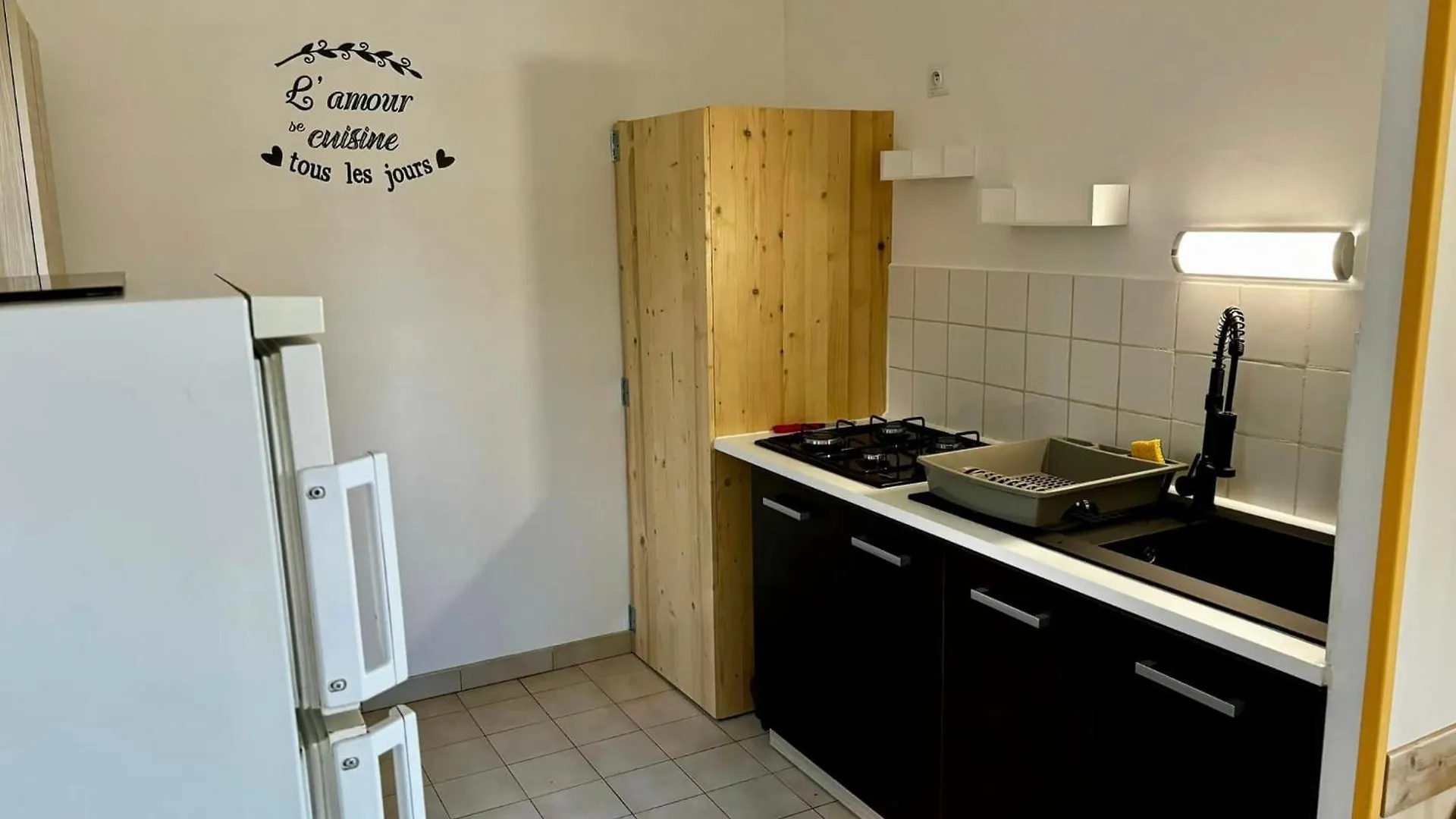 Hotel Les Persedes Lavilledieu