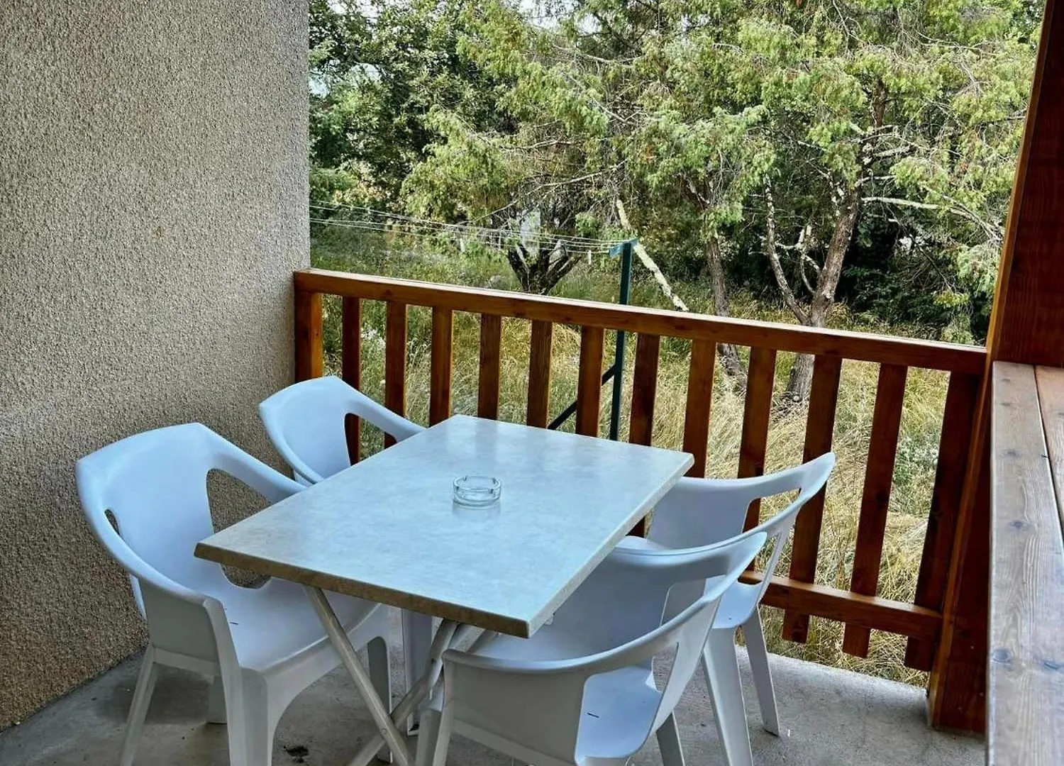 Hotel Les Persedes Lavilledieu  2*, Lavilledieu (Ardeche)