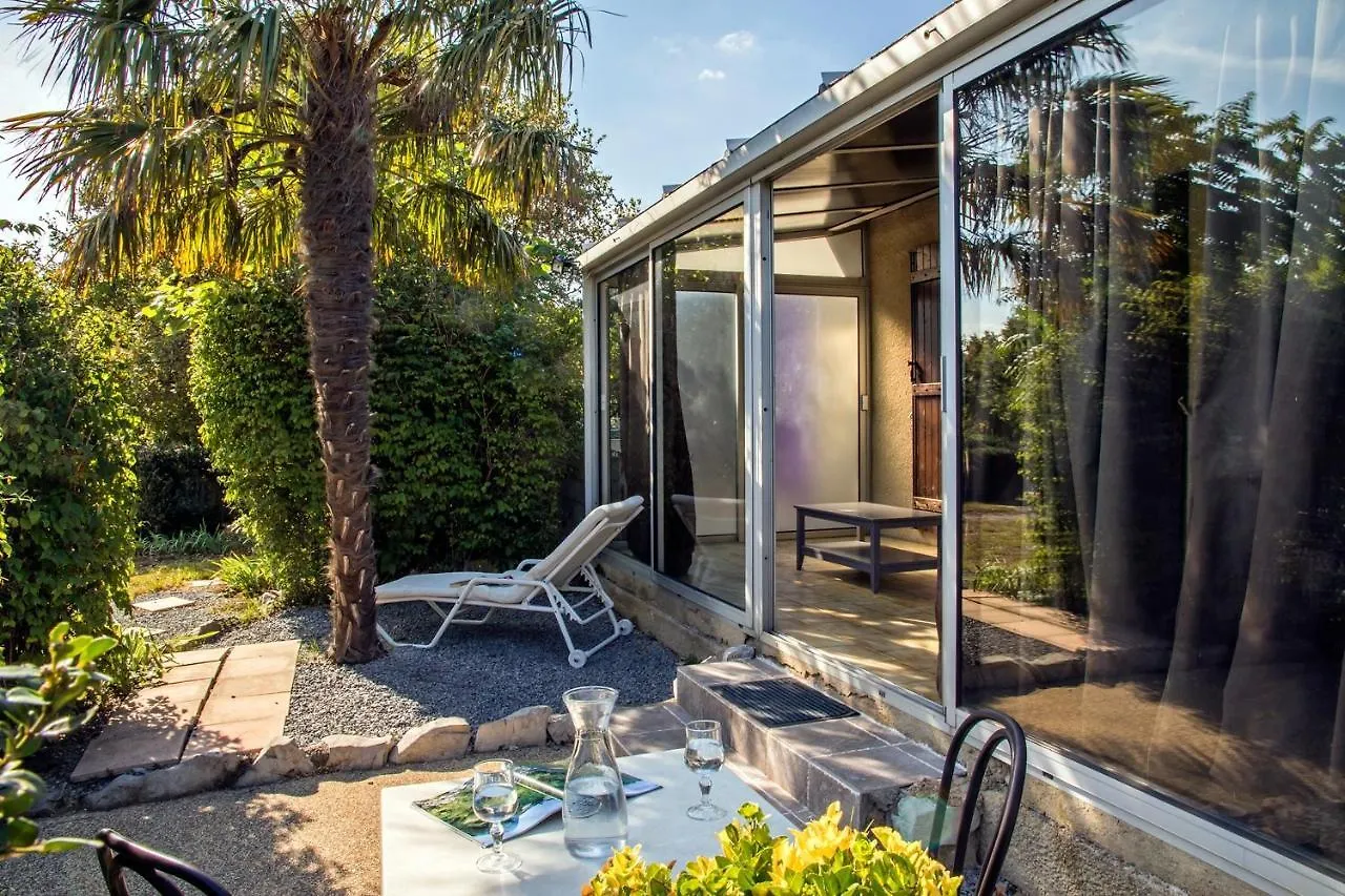 Hotel Les Persedes Lavilledieu